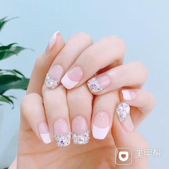 白美甲图片 _ 第(20)张