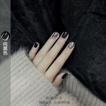 黑美甲图片 _ 第(19)张