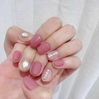 热门美甲图片 _ 第(19)张