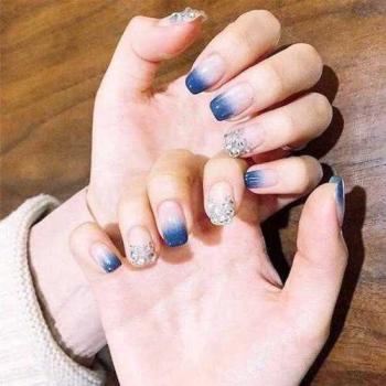 黑美甲图片 _ 第(17)张