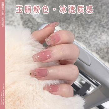 透粉色美甲图片 透粉美甲图片大全第1张