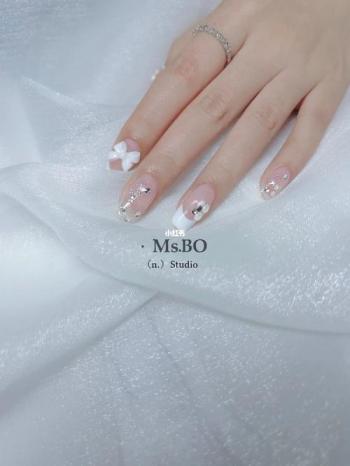 白美甲图片 _ 第(12)张