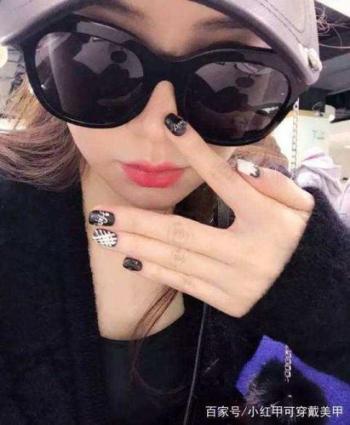 热门美甲图片 _ 第(17)张