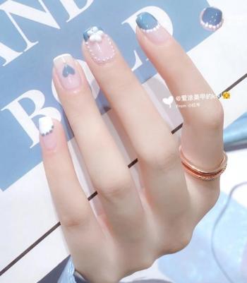 白美甲图片 _ 第(14)张
