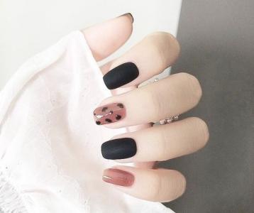 白美甲图片 _ 第(16)张