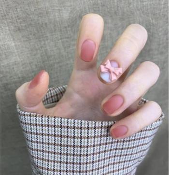 热门美甲图片 _ 第(17)张