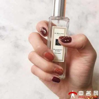热门美甲图片 _ 第(19)张