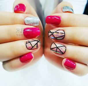 红美甲图片 _ 第(19)张
