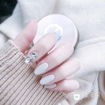 白美甲图片 _ 第(12)张