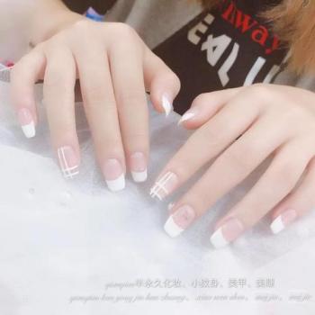 白美甲图片 _ 第(14)张