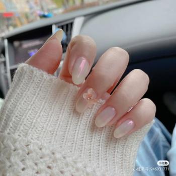 白美甲图片 _ 第(16)张
