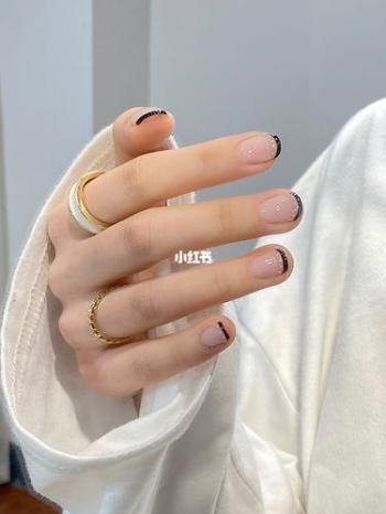 白美甲图片 _ 第(13)张