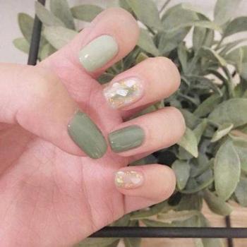 白美甲图片 _ 第(20)张