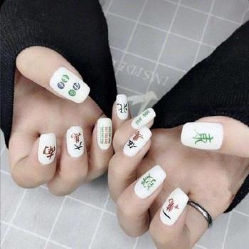 白美甲图片 _ 第(10)张