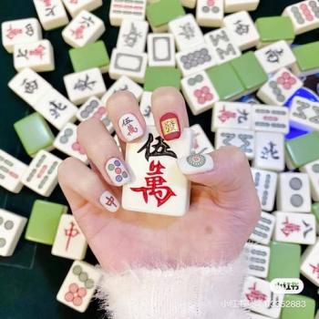 白美甲图片 _ 第(13)张