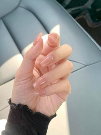 白美甲图片 _ 第(11)张