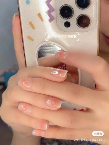 白美甲图片 _ 第(13)张