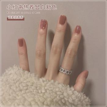 白美甲图片 _ 第(18)张
