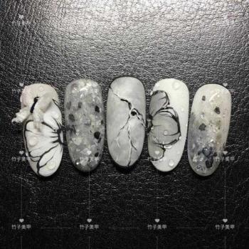 黑美甲图片 _ 第(16)张