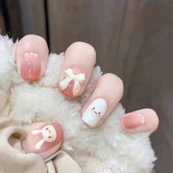 白美甲图片 _ 第(18)张