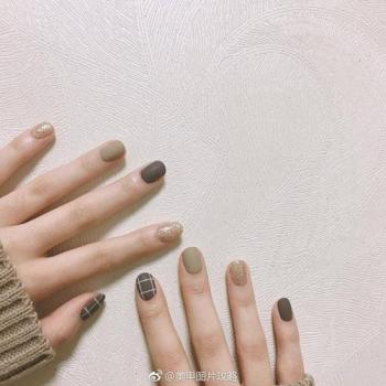 白美甲图片 _ 第(4)张