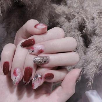 白美甲图片 _ 第(13)张