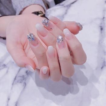 白美甲图片 _ 第(15)张