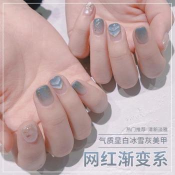 白美甲图片 _ 第(16)张