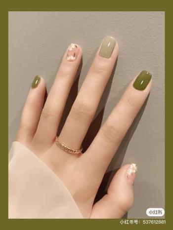 白美甲图片 _ 第(17)张