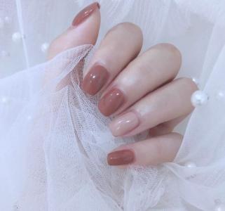 白美甲图片 _ 第(18)张
