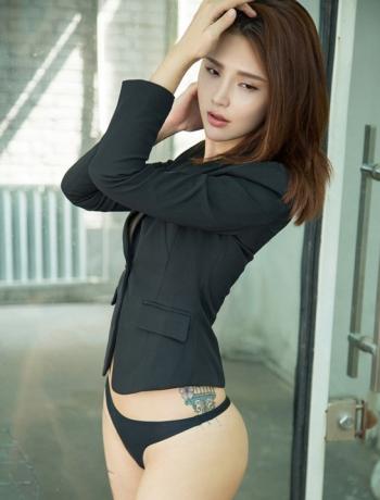 尤娜娜图片 _ 第(2)张