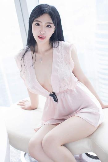 职场女秘刘钰儿性感OL装妩媚妖娆第0张