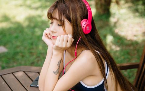 清新美女图片 _ 第(2)张