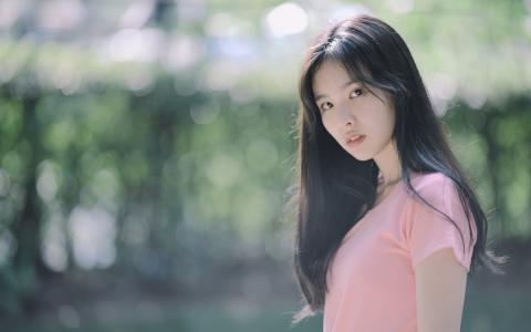 清纯美女第1张
