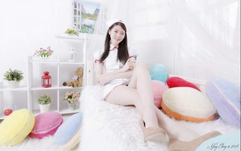 美女护士图片 _ 第(1)张