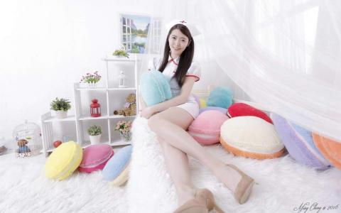 美女护士图片 _ 第(2)张