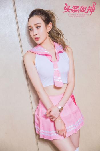 寂寞少妇申美嫣丁裤翘臀制服诱惑第0张