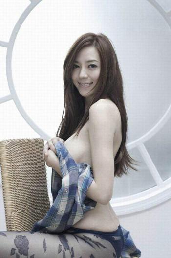 周韦彤第0张