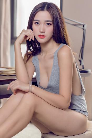 寂寞女子图片 _ 第(2)张