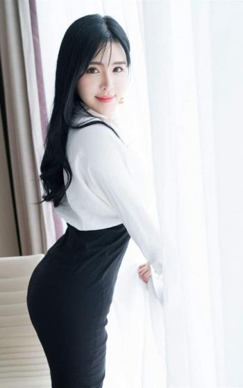 制服女子图片 _ 第(3)张