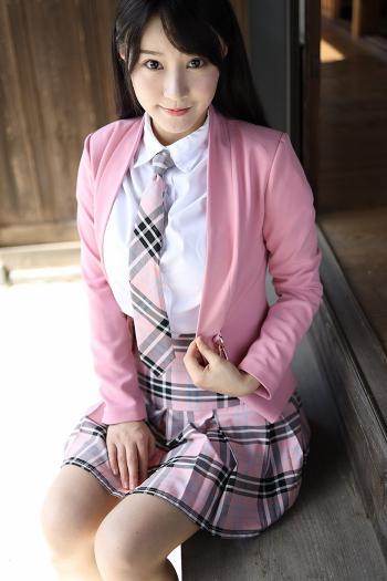 朱可儿学生制服图片 _ 第(5)张