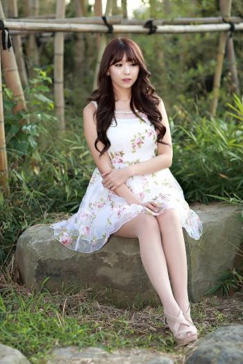高清韩国女神美女李恩慧S曲线诱惑写真第0张