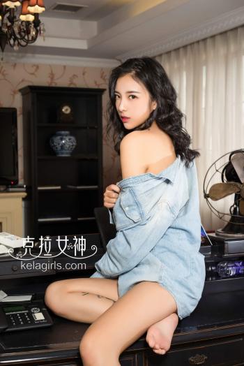 美女凌雪图片 _ 第(1)张