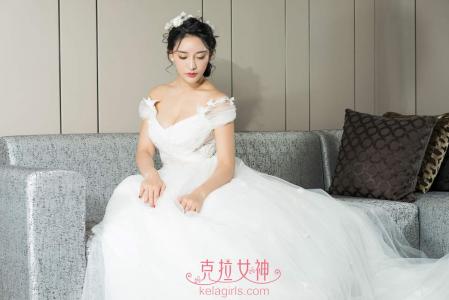 美女小西图片 _ 第(5)张