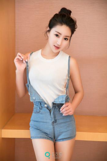 美女佳琪图片 _ 第(1)张