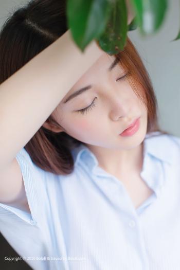 青春美女沈欣雨夏日の西瓜KIM004日本写真集第2张