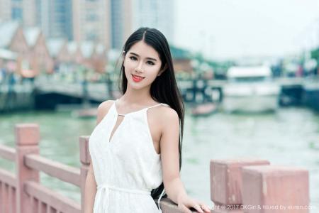 亚洲美女模特啊宝宝纯情少女丰乳肥臀高清写真集第1张