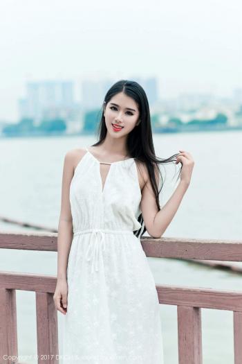 亚洲美女模特啊宝宝纯情少女丰乳肥臀高清写真集第2张