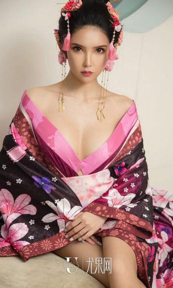 美女球球图片 _ 第(10)张