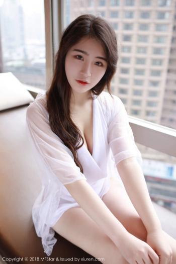 新人模特宅兔兔白色衬衫透明内内衣展览写真集第0张